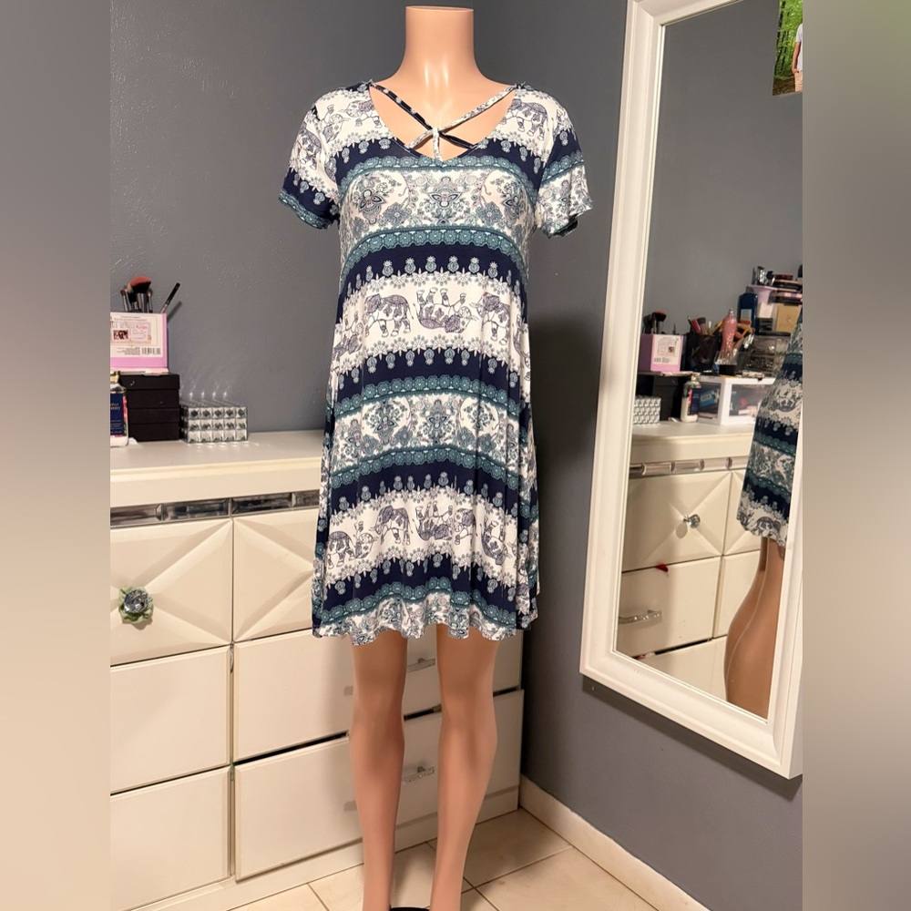 Bohemian Elephant Print Dress - Picture 2 of 12